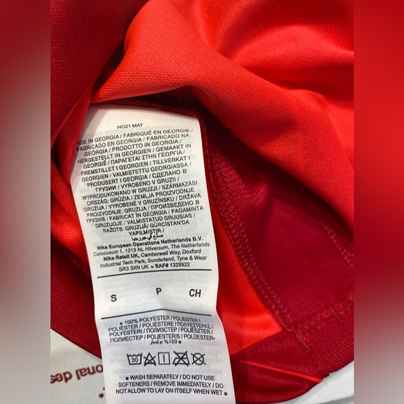 Nike [S] 2021-22 Liverpool FC Home Jersey - DB2560-688 - Picture 9 of 13